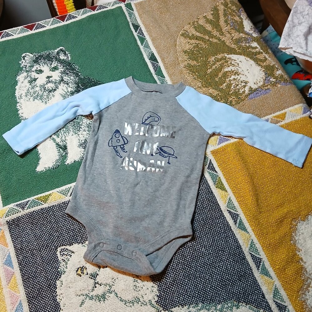 Okie Dokie 6M Infant Baby Blue & Gray Long Sleeve Onesie Welcome Tiny Human